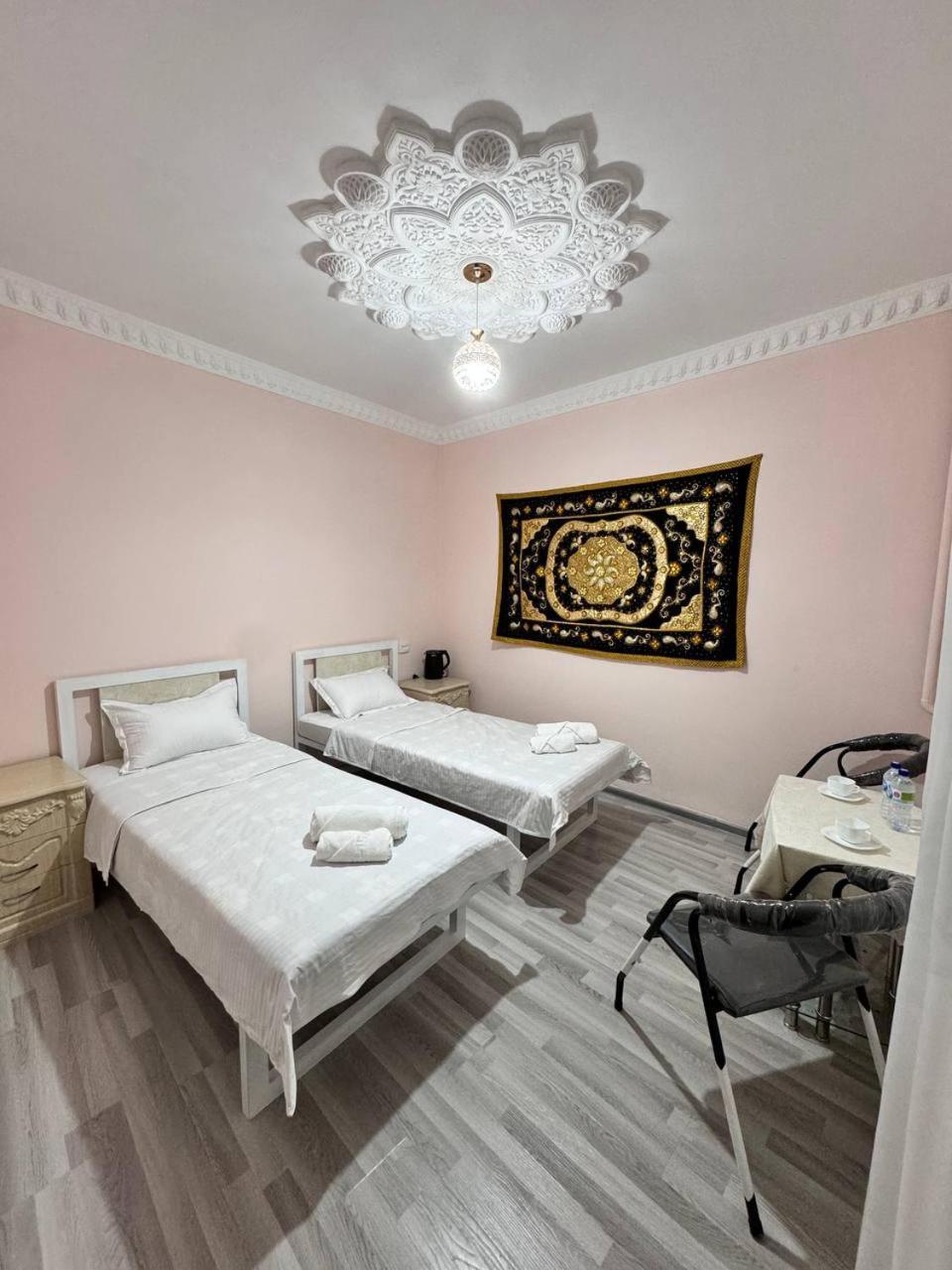 Boutique Boulevard Buhara Exterior foto
