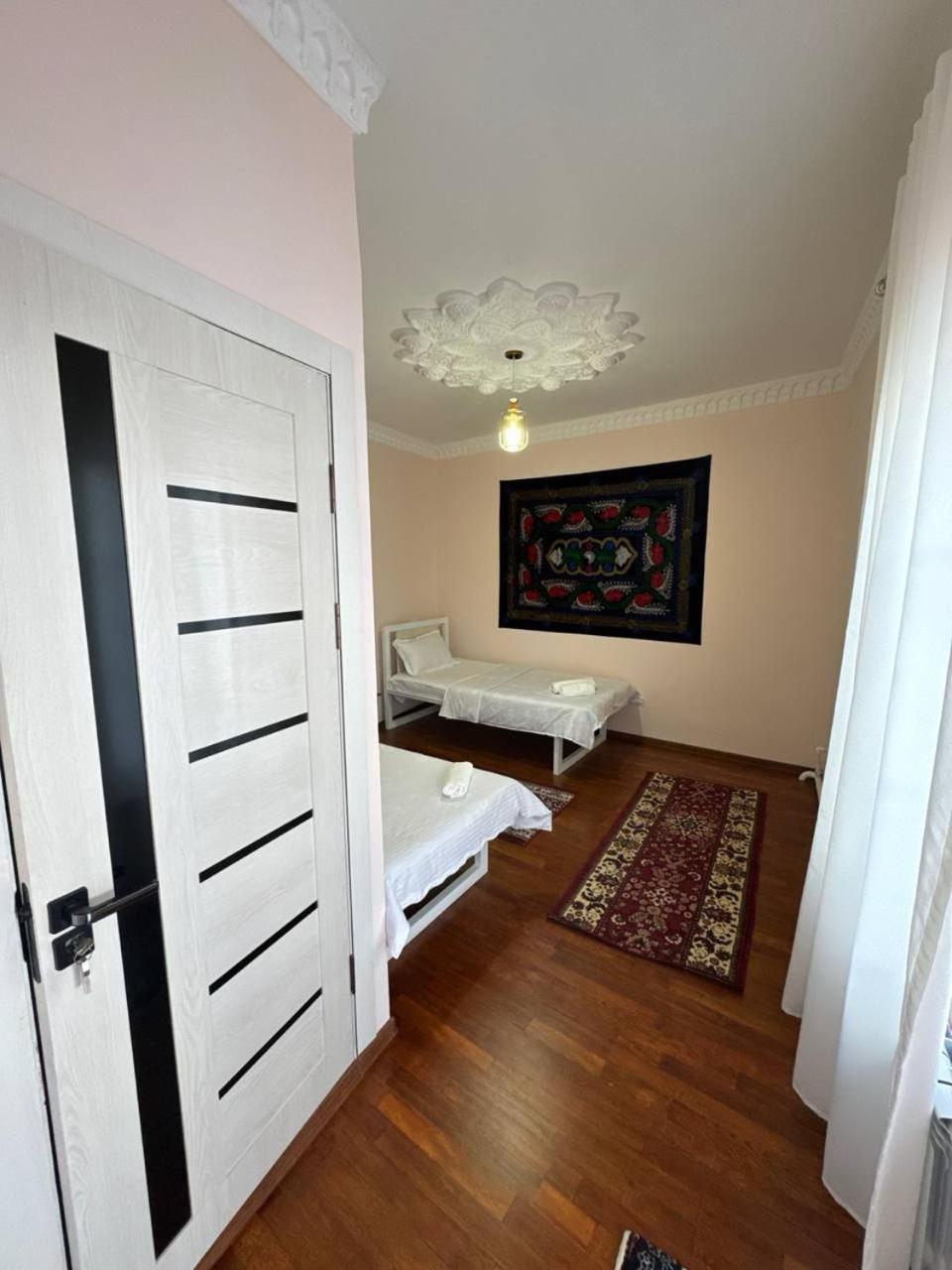 Boutique Boulevard Buhara Exterior foto